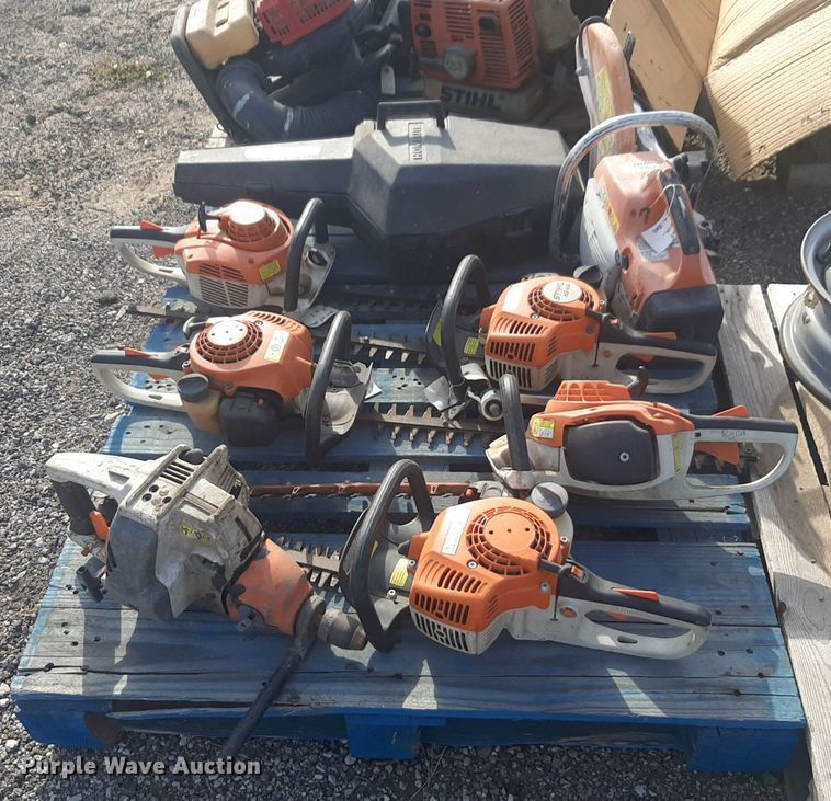 image for item NV9158 Lawn equipment