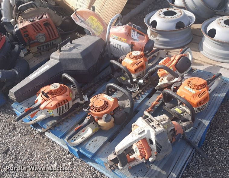 image for item NV9158 Lawn equipment