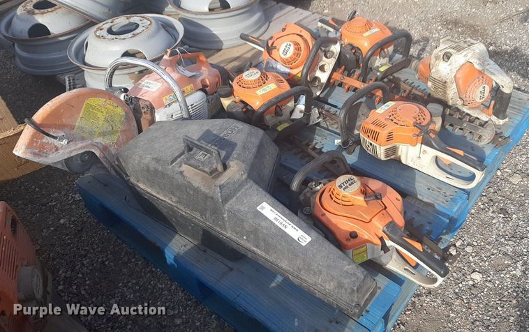 image for item NV9158 Lawn equipment