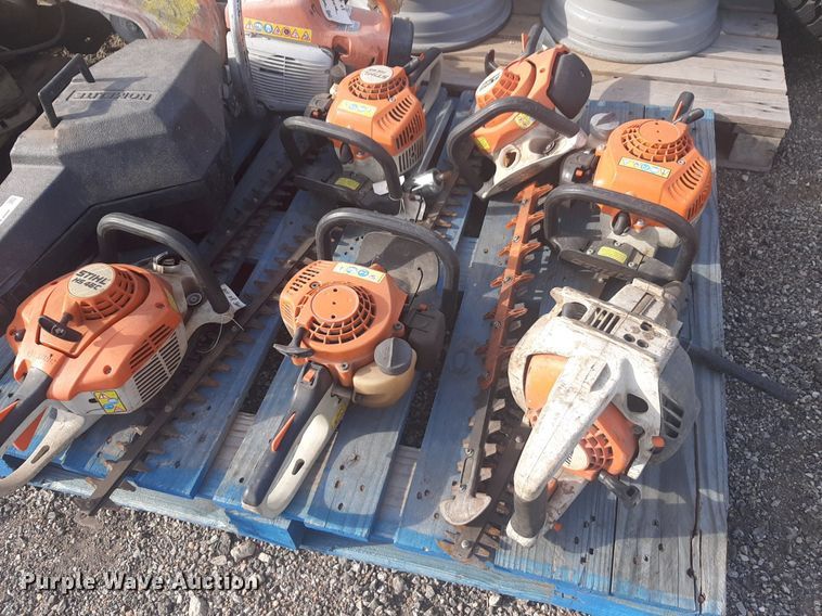 image for item NV9158 Lawn equipment