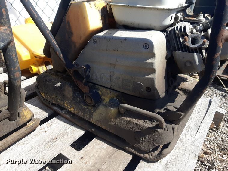 image for item NV9162 (2) Wacker plate compactors