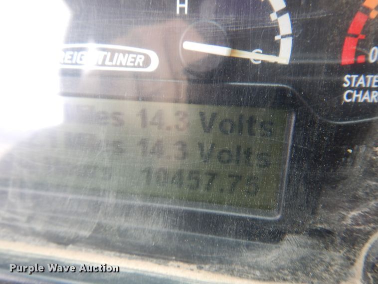 image for item NV9166 2013 Freightliner  MT55 delivery truck