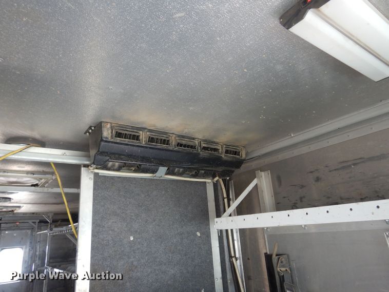 image for item NV9166 2013 Freightliner  MT55 delivery truck