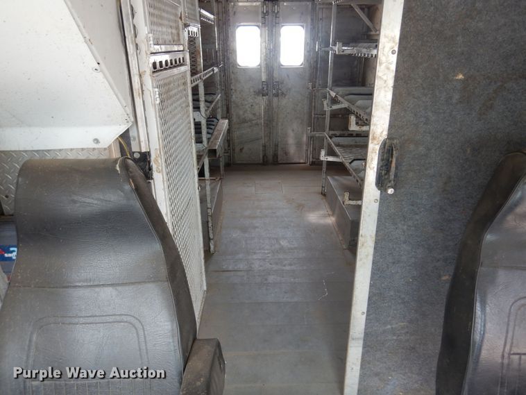 image for item NV9166 2013 Freightliner  MT55 delivery truck