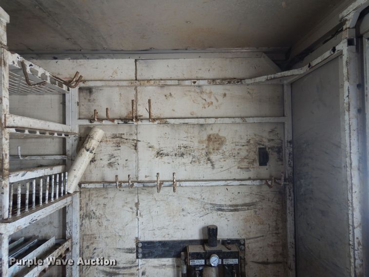 image for item NV9166 2013 Freightliner  MT55 delivery truck