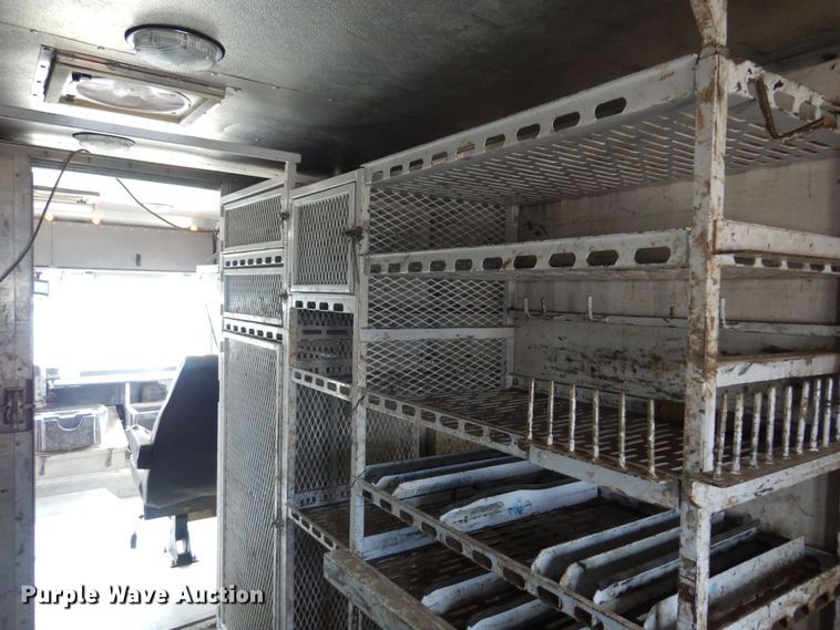 image for item NV9166 2013 Freightliner  MT55 delivery truck