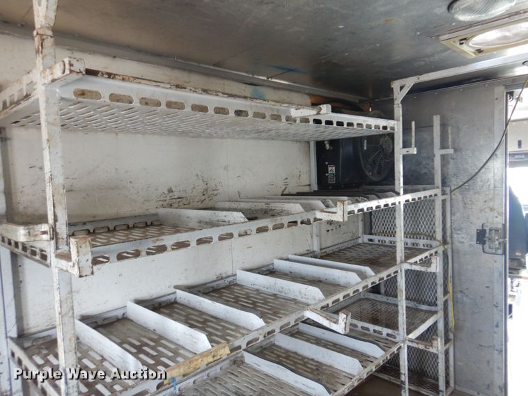 image for item NV9166 2013 Freightliner  MT55 delivery truck