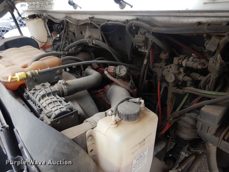 image for item NV9166 2013 Freightliner  MT55 delivery truck