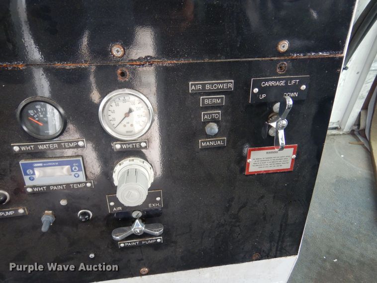 image for item NV9167 2005 GMC T8500 paint striper truck