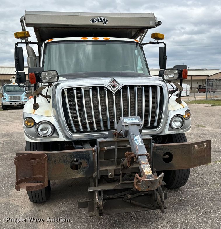 image for item NV9169 2008 International 7400 SFA dump truck