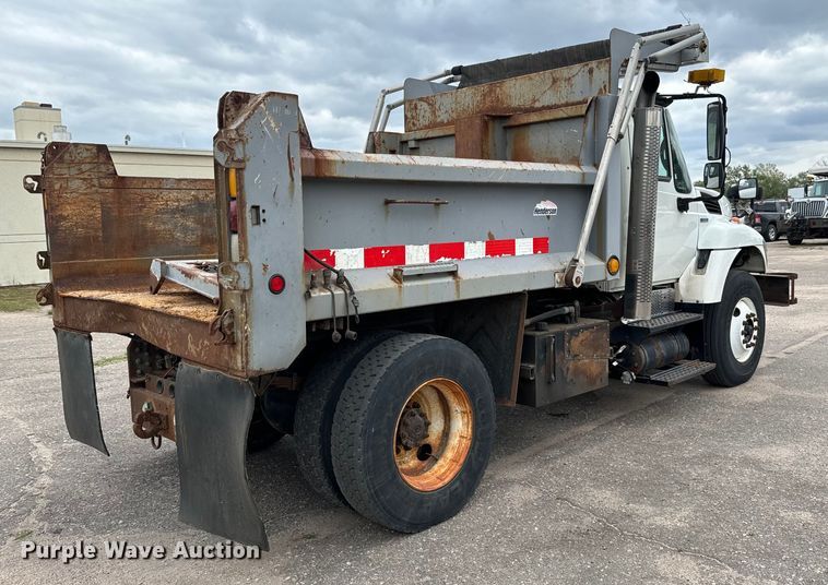 image for item NV9169 2008 International 7400 SFA dump truck