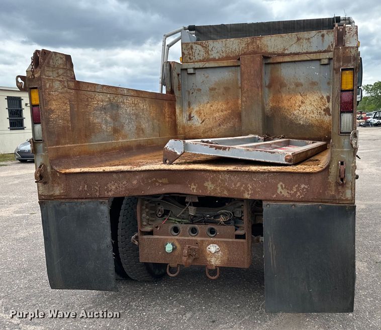 image for item NV9169 2008 International 7400 SFA dump truck