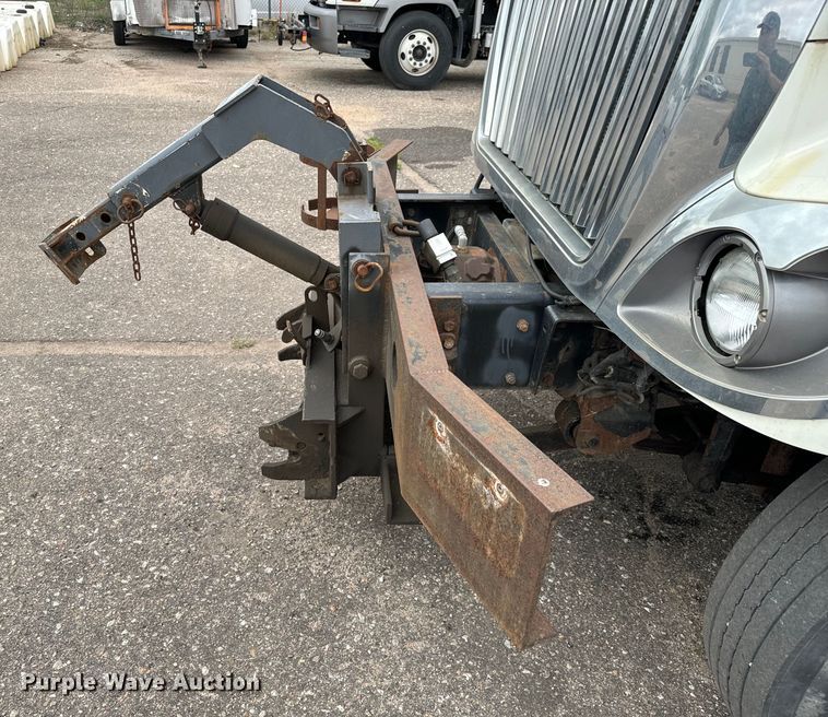 image for item NV9169 2008 International 7400 SFA dump truck