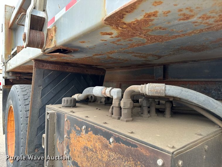 image for item NV9169 2008 International 7400 SFA dump truck