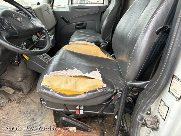 image for item NV9169 2008 International 7400 SFA dump truck