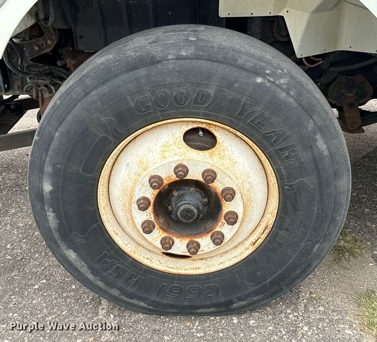 image for item NV9169 2008 International 7400 SFA dump truck