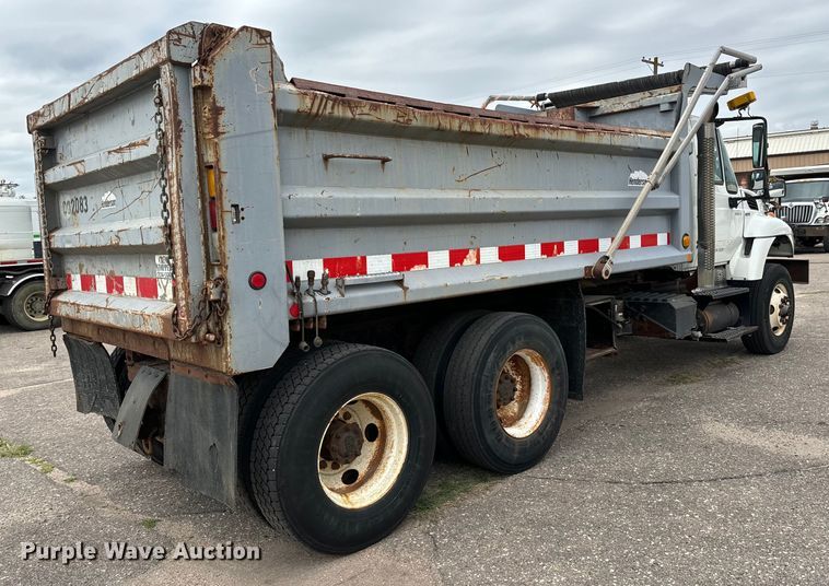 image for item NV9170 2010 International  7500 SFA dump truck