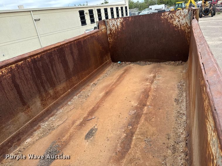 image for item NV9170 2010 International  7500 SFA dump truck