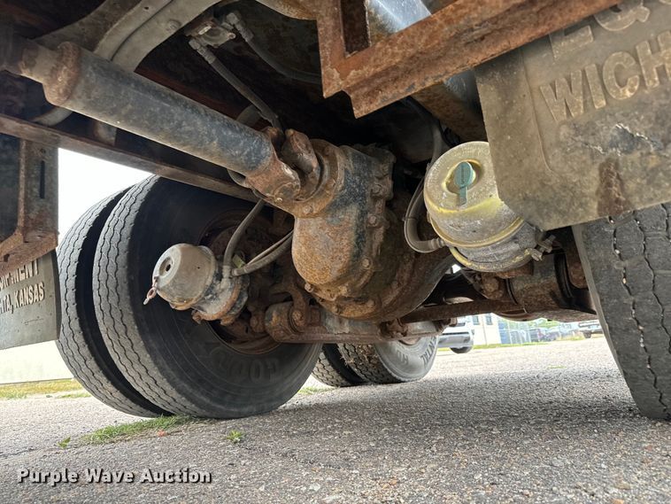 image for item NV9170 2010 International  7500 SFA dump truck