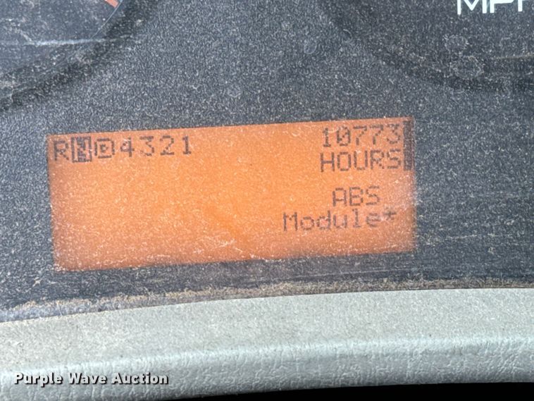 image for item NV9170 2010 International  7500 SFA dump truck