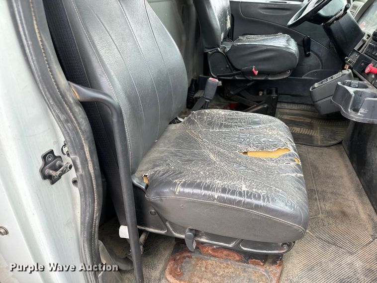 image for item NV9170 2010 International  7500 SFA dump truck