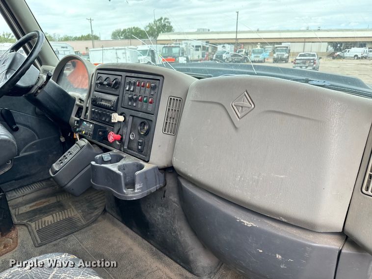 image for item NV9170 2010 International  7500 SFA dump truck