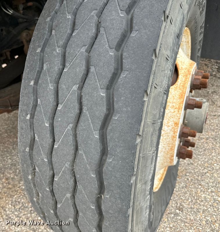 image for item NV9170 2010 International  7500 SFA dump truck