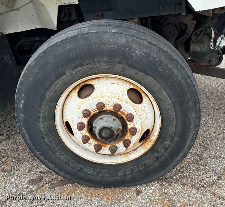 image for item NV9170 2010 International  7500 SFA dump truck