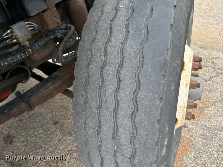 image for item NV9170 2010 International  7500 SFA dump truck