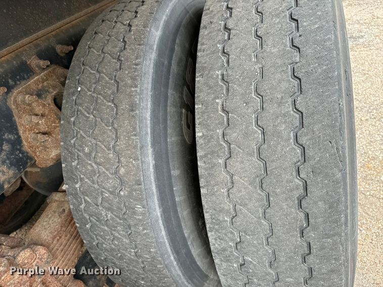 image for item NV9170 2010 International  7500 SFA dump truck