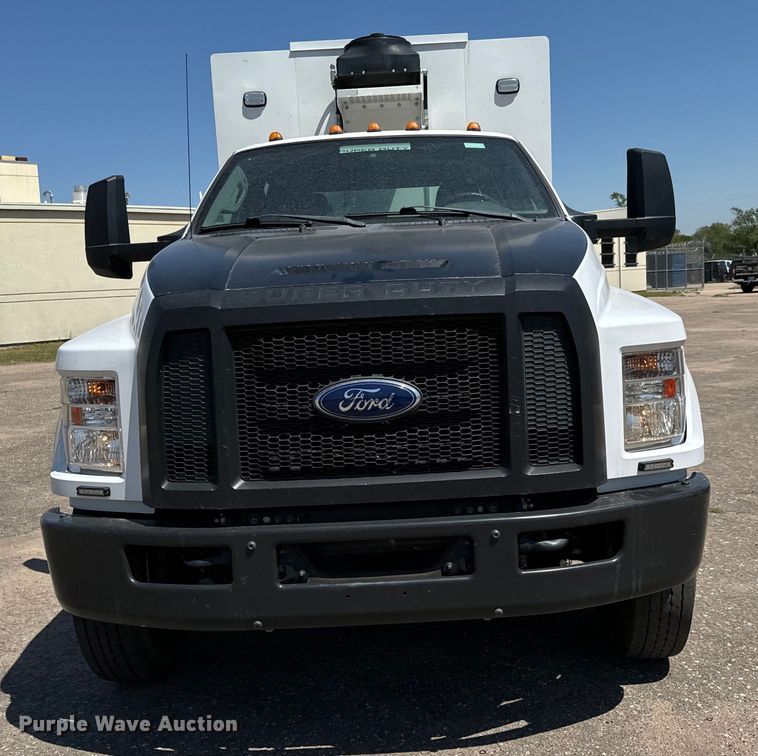 image for item NV9171 2017 Ford F750 Super Duty utility / service truck