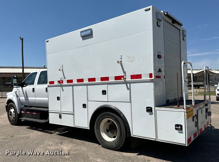 image for item NV9171 2017 Ford F750 Super Duty utility / service truck