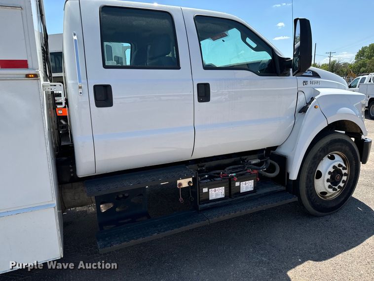 image for item NV9171 2017 Ford F750 Super Duty utility / service truck