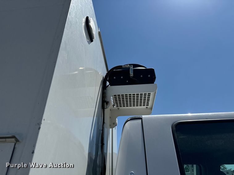 image for item NV9171 2017 Ford F750 Super Duty utility / service truck