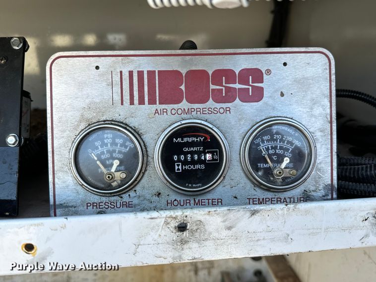 image for item NV9171 2017 Ford F750 Super Duty utility / service truck