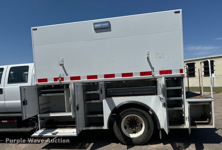 image for item NV9171 2017 Ford F750 Super Duty utility / service truck