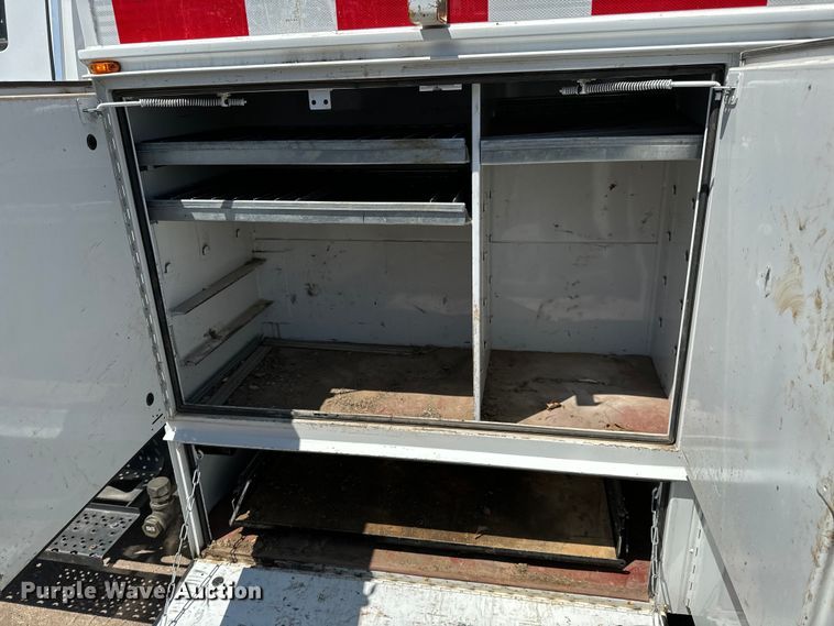 image for item NV9171 2017 Ford F750 Super Duty utility / service truck