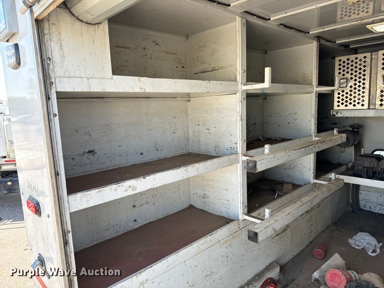 image for item NV9171 2017 Ford F750 Super Duty utility / service truck