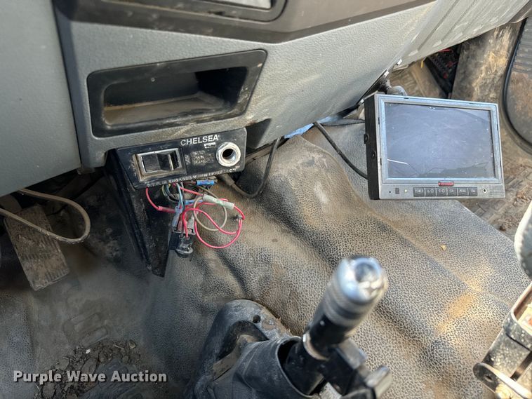 image for item NV9171 2017 Ford F750 Super Duty utility / service truck