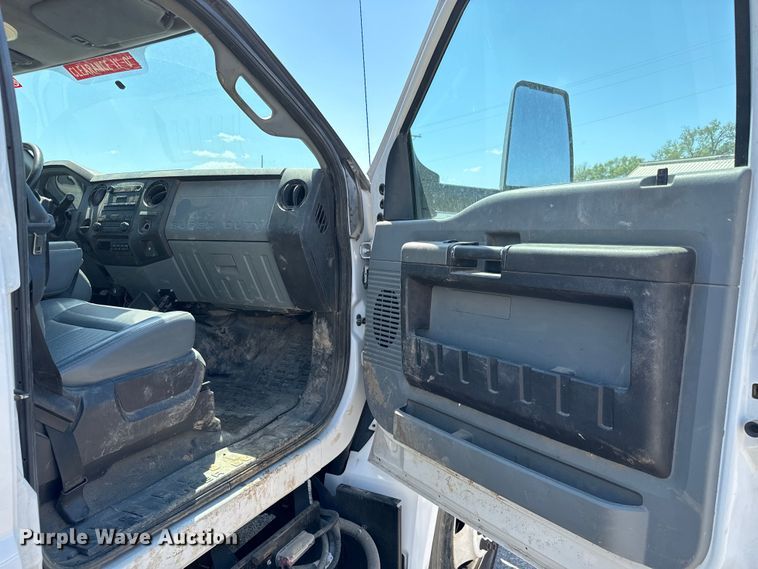 image for item NV9171 2017 Ford F750 Super Duty utility / service truck