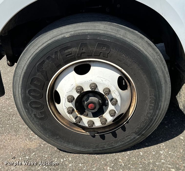 image for item NV9171 2017 Ford F750 Super Duty utility / service truck