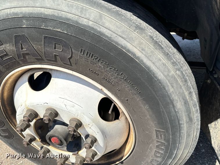 image for item NV9171 2017 Ford F750 Super Duty utility / service truck