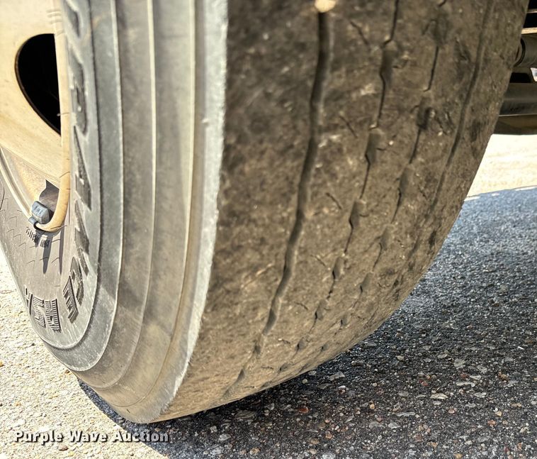 image for item NV9171 2017 Ford F750 Super Duty utility / service truck