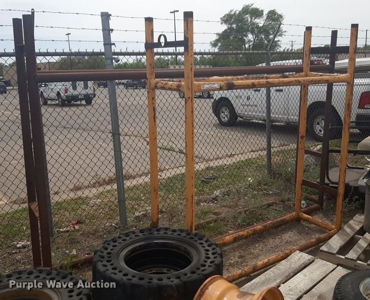 image for item NV9173 (2) tire racks