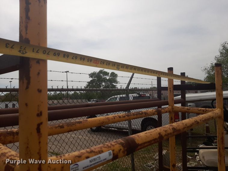 image for item NV9173 (2) tire racks