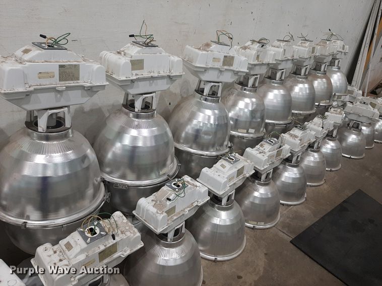 image for item NV9179 Approximately 92 lights