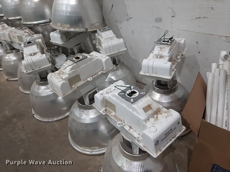 image for item NV9179 Approximately 92 lights