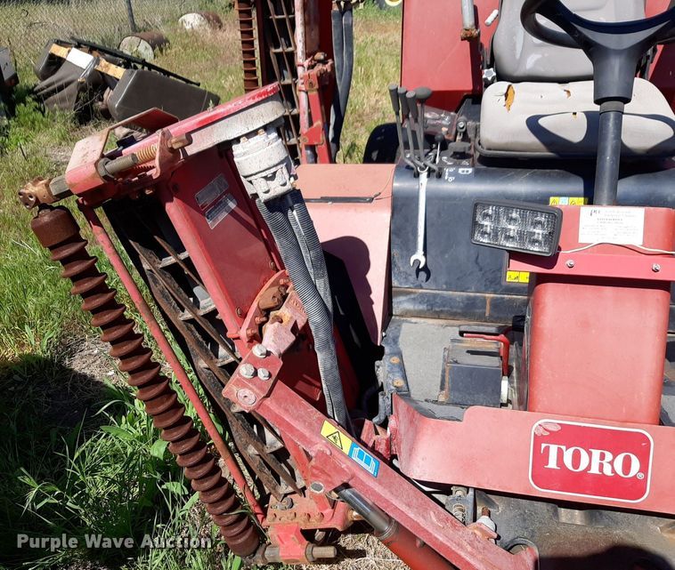 image for item NV9181 Toro Reelmaster 4000D reel mower