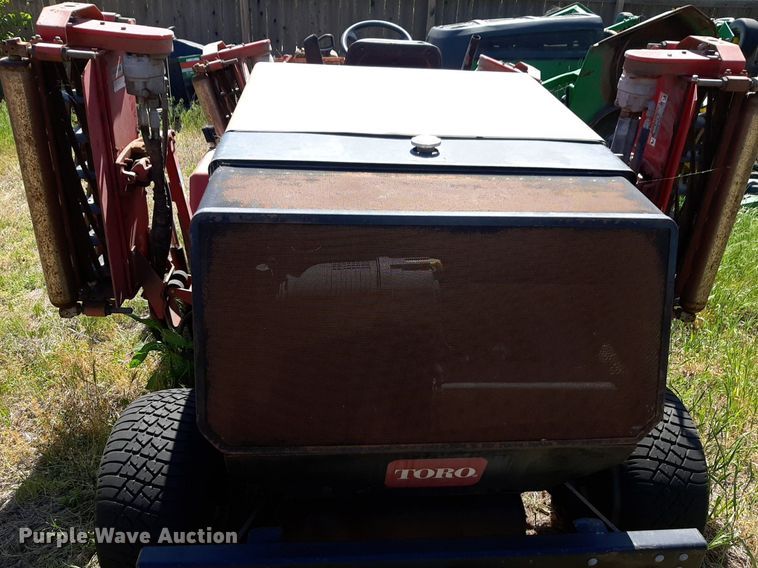 image for item NV9181 Toro Reelmaster 4000D reel mower