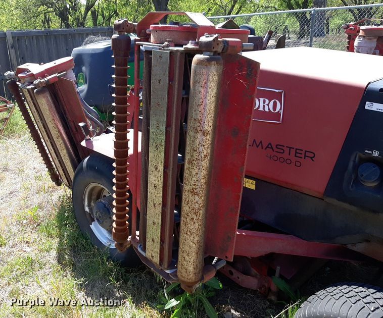 image for item NV9181 Toro Reelmaster 4000D reel mower